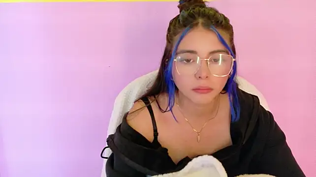 Kyomi_Hunt – Live XXX-chat