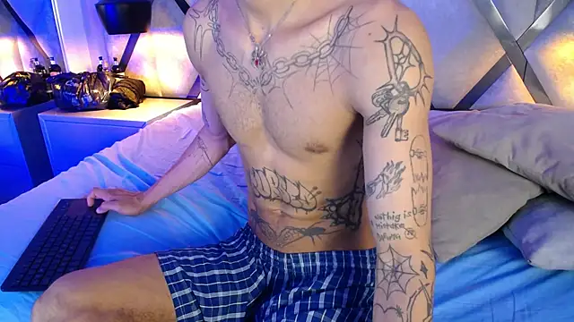 EnzoHunters Pertunjukan Webcam