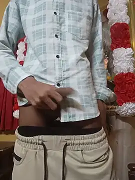 הופעת וובקאם של rohit_cockyboy