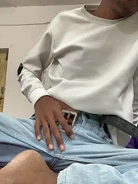 Indorecockyboy Adlı Modelin Web Kamerası Şovu
