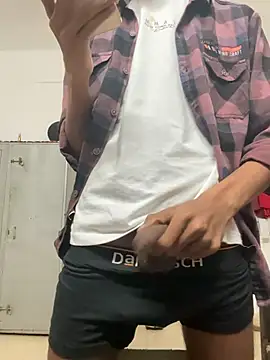 Indorecockyboy Webcam show