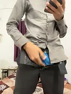 Indorecockyboy Show in webcam