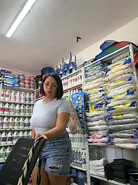 ISABELLA__LUNAn Webbikameraesitys