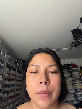 ISABELLA__LUNA ওয়েবক্যাম শো