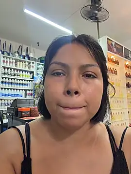ISABELLA__LUNAn Live XXX chat