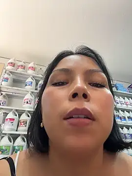 ISABELLA__LUNA live XXX chat