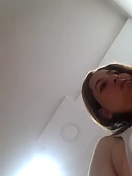 Kataleyamilf69_'s Live XXX Chat