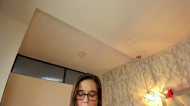 Kataleyamilf69_'s Webcam Show