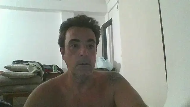 Show modela kotaquente na web-kameri