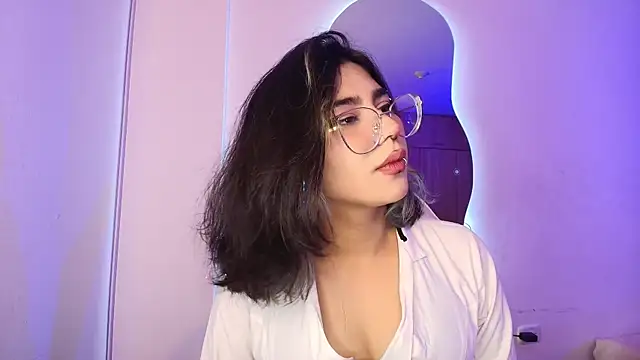 Alejaa_storm Chat XXX live