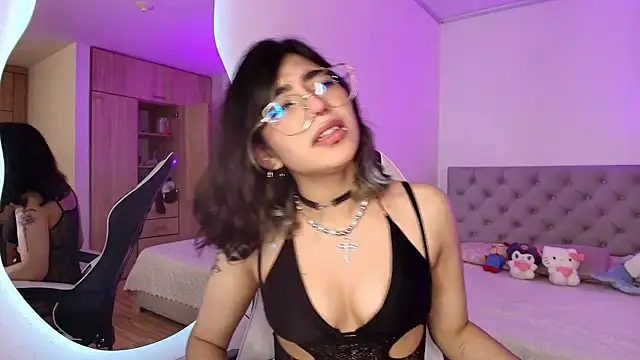 Chat +18 de Alejaa_storm ao vivo