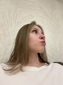 JulyOwens' Live XXX Chat