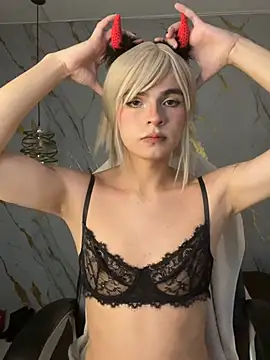 lanadoll20 Шоу с уебкамера
