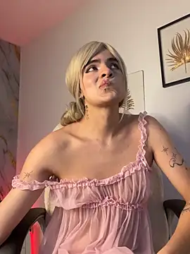lanadoll20 Show in webcam