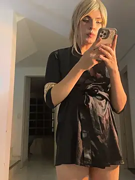 lanadoll20's Webcam Show