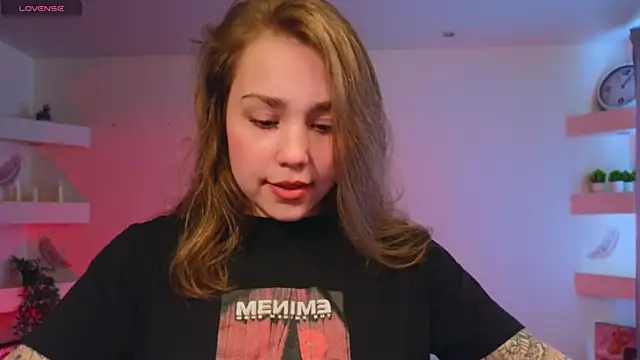 bad_habit_babe: онлайн-секс-чат