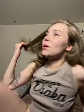 bad_habit_babe Chat XXX live