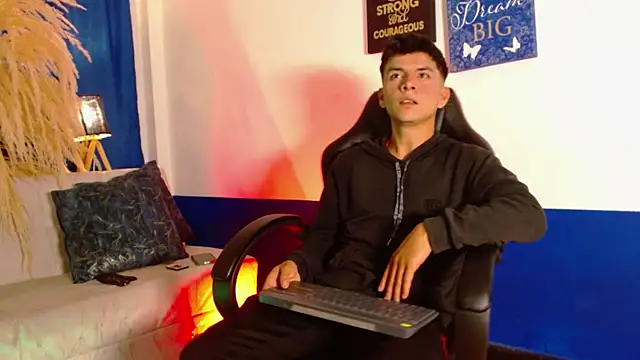 Show de Vincent_Kane na webcam