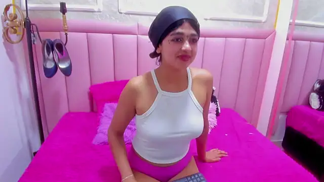 XXX chat uživo modela velvet_girll