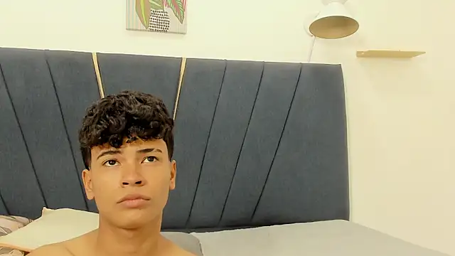 jacob_cum23's Webcam Show
