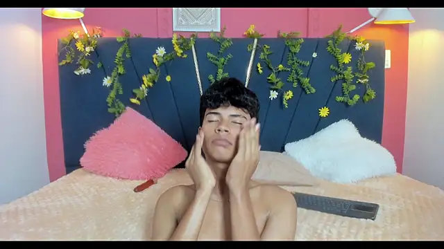 jacob_cum23 Webcamshow