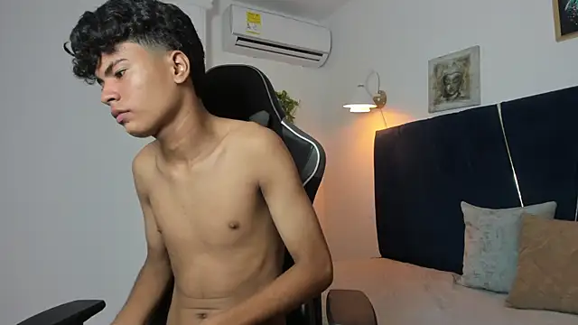 jacob_cum23 Webcam show