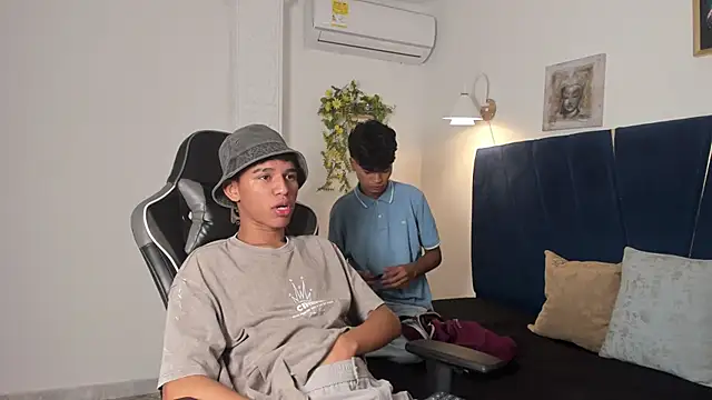 jacob_cum23 webcam show