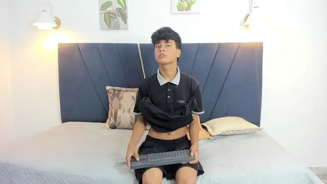 Show Webcam de jacob_cum23