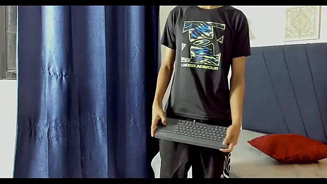 jacob_cum23 Show Webcam