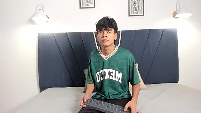 jacob_cum23 웹캠 쇼