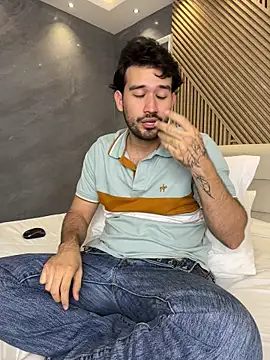Adrian_SITHのウェブカメラショー