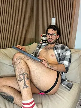 Adrian_SITHのウェブカメラショー