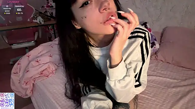 Webkamerová show meowli_cute