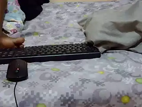 prettysilviaa 即時聊天室