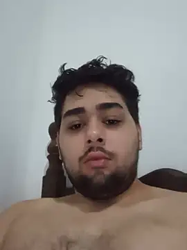 Show modela Guuh574 na web-kameri