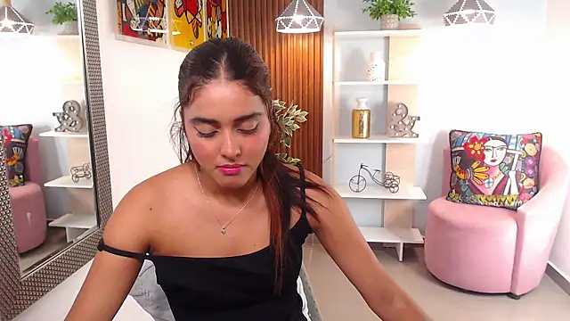 _Lucy_Grey_n Live XXX chat