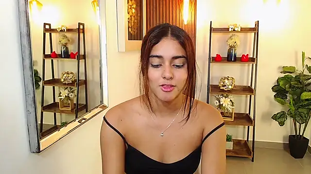 Živý XXX chat _Lucy_Grey_