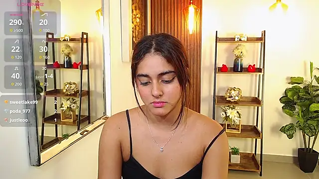 _Lucy_Grey_'s Live XXX Chat
