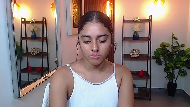 _Lucy_Grey_'s Live XXX Chat