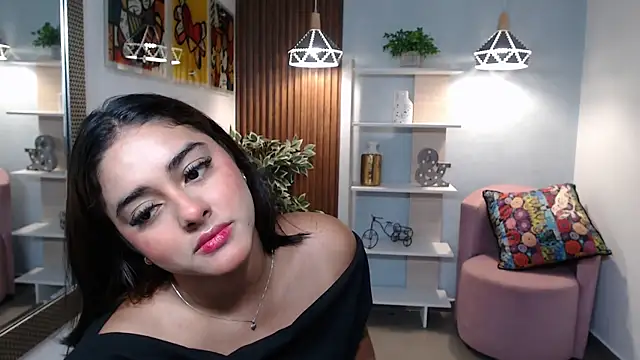 _Lucy_Grey_'s Live XXX Chat