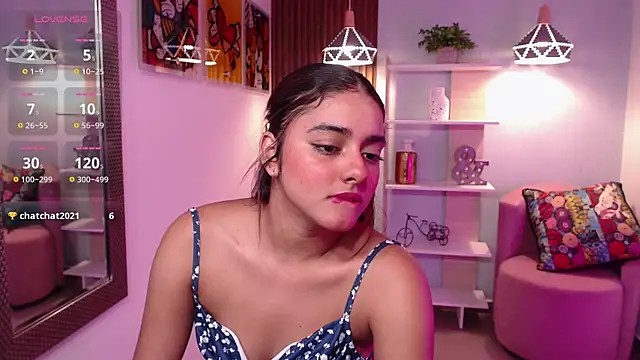 _Lucy_Grey_ Live XXX-Chat
