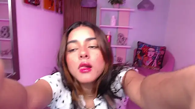 _Lucy_Grey_n Live XXX chat