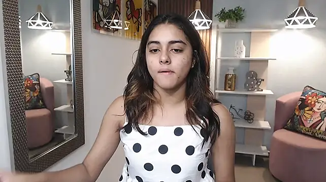 _Lucy_Grey_ Live XXX-Chat