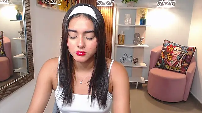 XXX chat uživo modela _Lucy_Grey_