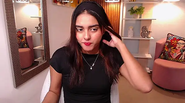 _Lucy_Grey_ লাইভ XXX চ্যাট