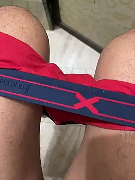 XXX chat uživo modela Bombay_boy