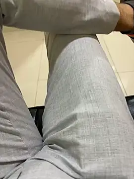 Bombay_boy webkamerás műsora