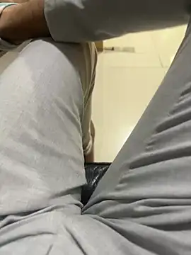 Mumbai_Stripper Webcam Show