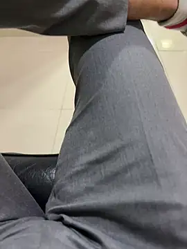 הופעת וובקאם של Mumbai_Stripper