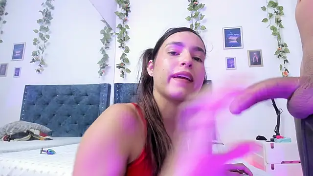 scarlett_777_dante Show in webcam